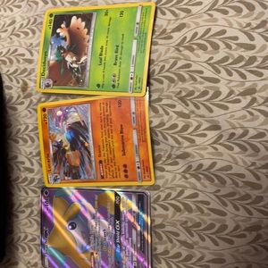 3 Pokémon cards